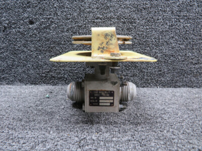 7913001-F Flight Refueling Manual Valve | eBay