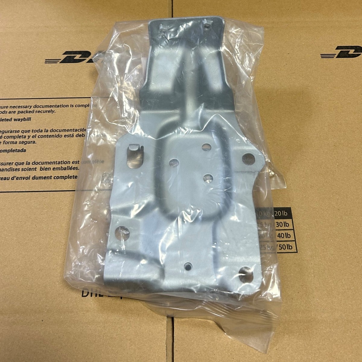 NEW】Honda Genuine 1991-2001 Acura NSX Stay, RH Front Bumper Beam