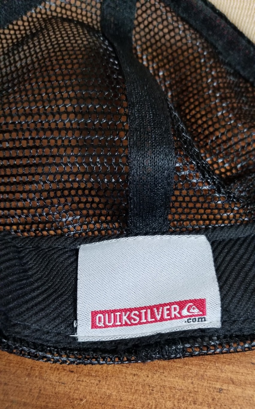 Quiksilver Surf Black Red Trucker Mesh Back Snapback Adult Hat Cap *Note