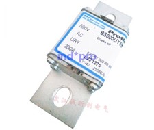 1pc brand new BS000UY69V200 200A L221270 fuse