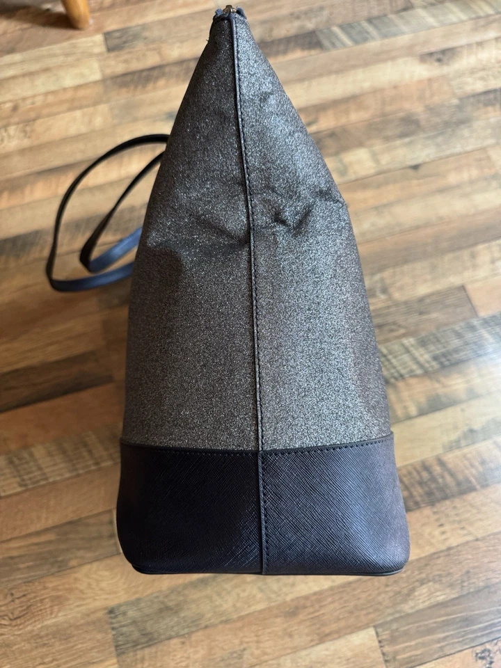 Kate Spade NY Large Lola Glitter Tote Handbag Purse Silver Sparkle Blue READ - Image 4 of 4