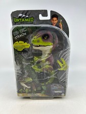 Untamed Raptor by Fingerlings - Stealth Green - Interactive Collectible Dinosa