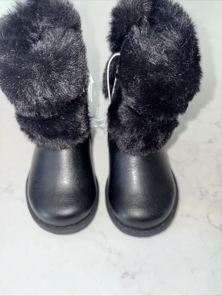 Zapatos Rachel para niños pequeños talla 6M botas con cremallera Karley negro mariposa piel sintética Foto 2 de 4