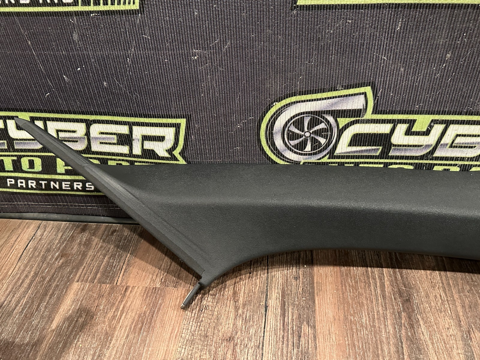Audi R8 2017 FRONT+RIGHT Pillar trim