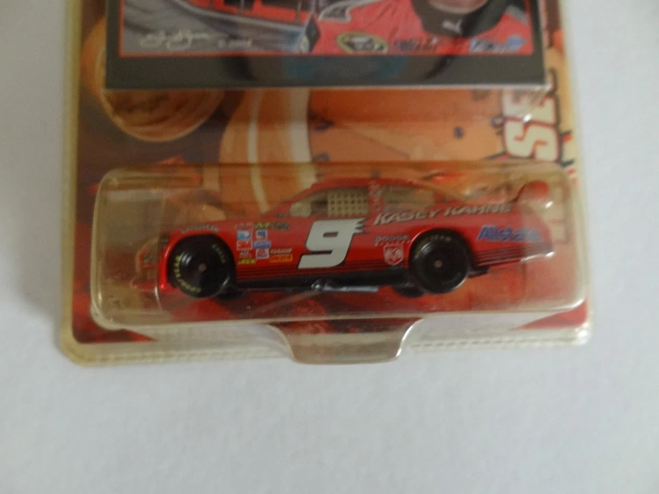 Winner’s Circle Kasey Kahne #9 NASCAR 2009 1:64 réplica coche fundido a presión Foto 3 de 4