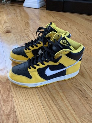 dunk high reverse goldenrod