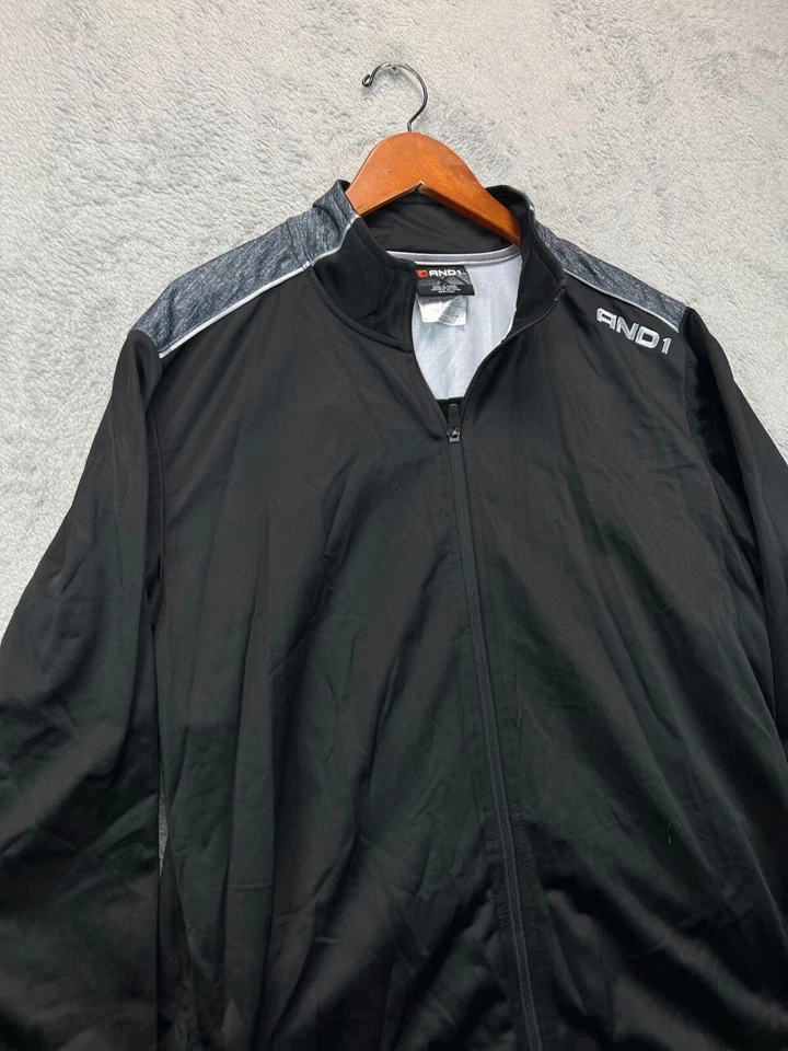 Chaqueta de pista de baloncesto AND1 para hombre XL negra deletreada logotipo cremallera manga larga Foto 4 de 4
