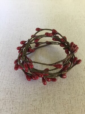 My Little Christmas Tree Pip Berry Seed Mini Tree Garland or Candle Ring 48''