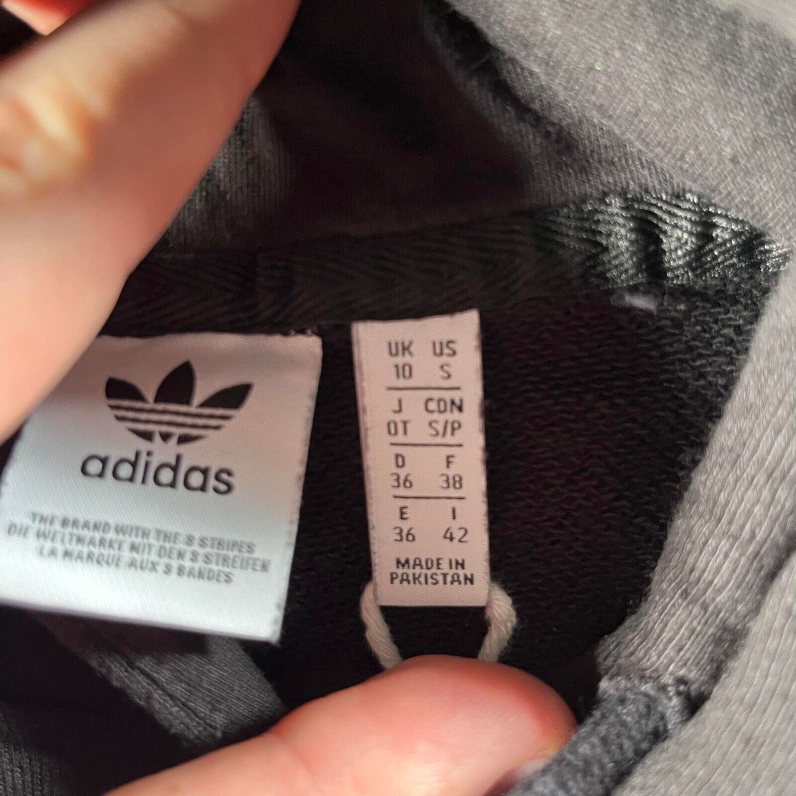 Adidas Originals Center Logo Pull Over Black Hood… - image 4