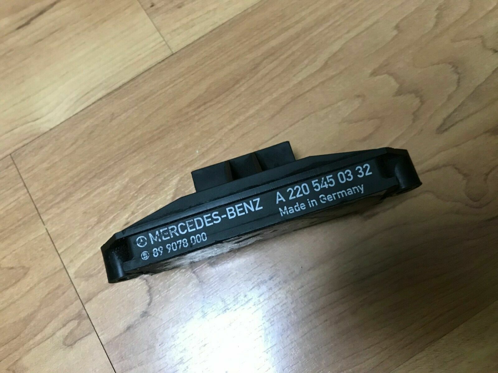 MERCEDES W163 W211 W220 W463 om628 4.0cdi GLOW PLUG RELAY 