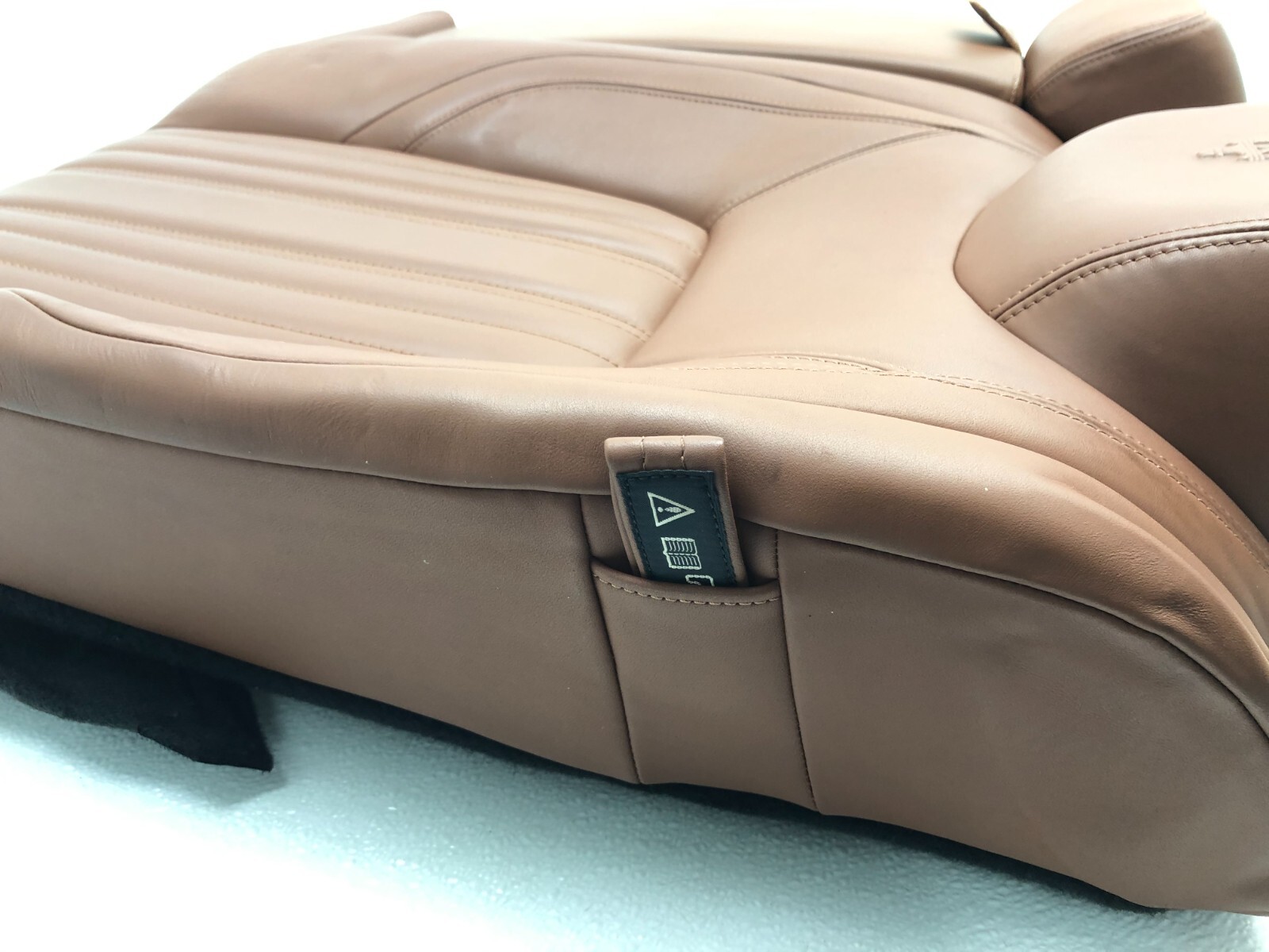 2014-2019 MASERATI GHIBLI LEFT DRIVER REAR UPPER SEAT CUSHION OEM.