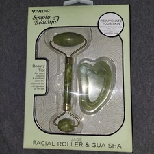 Vivitar Simply Beautiful Rejuvenate Your Skin Facial Roller & Gua Sha NEW!