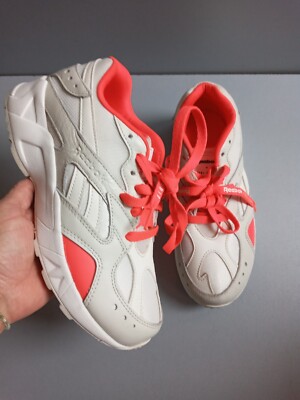 Womens Reebok X Gigi Hadid Aztrek cream pink lightweight trainers uk eur  36 UK