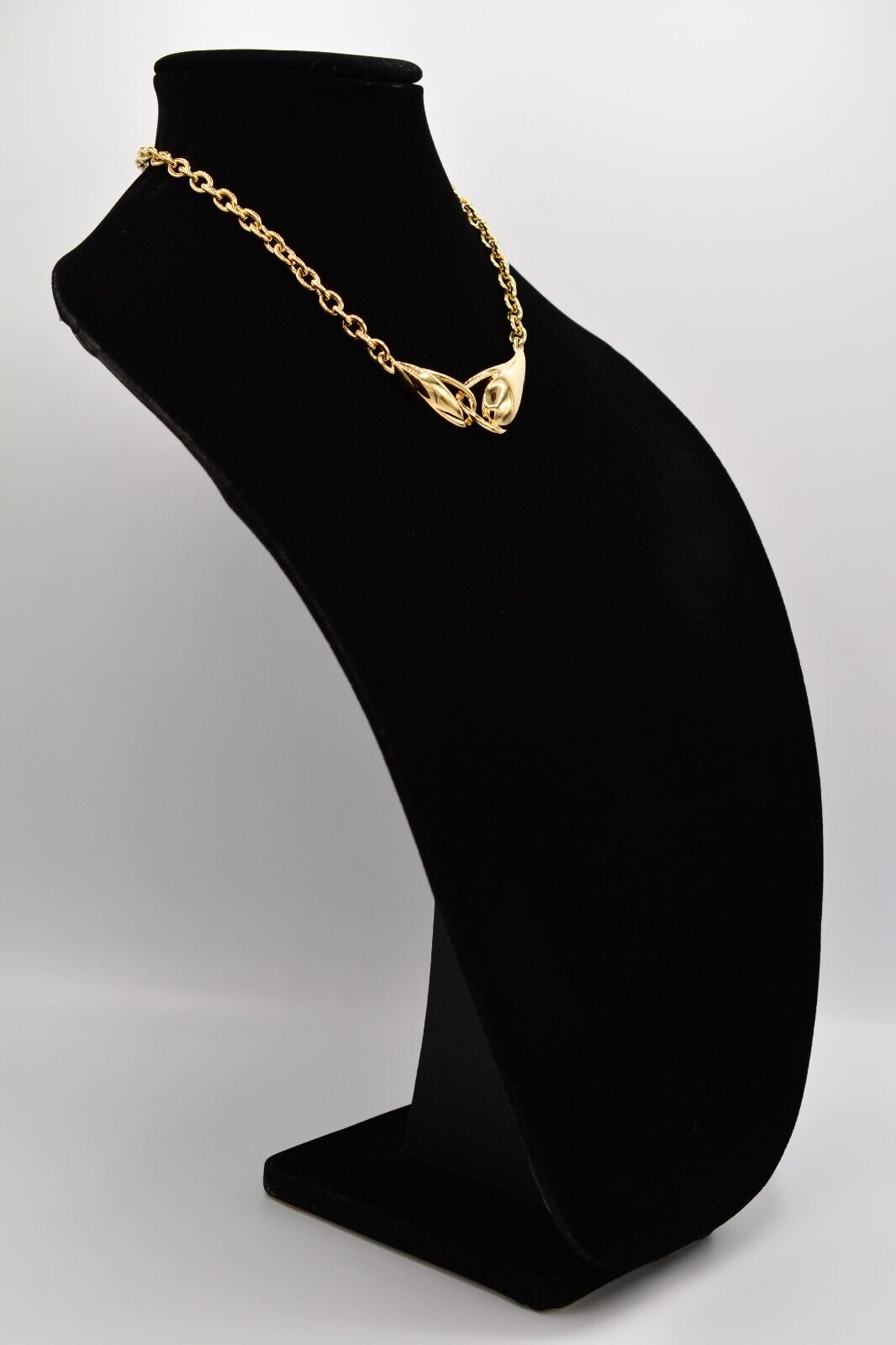 Crown Trifari Vintage Collar Necklace Shiny Gold … - image 3