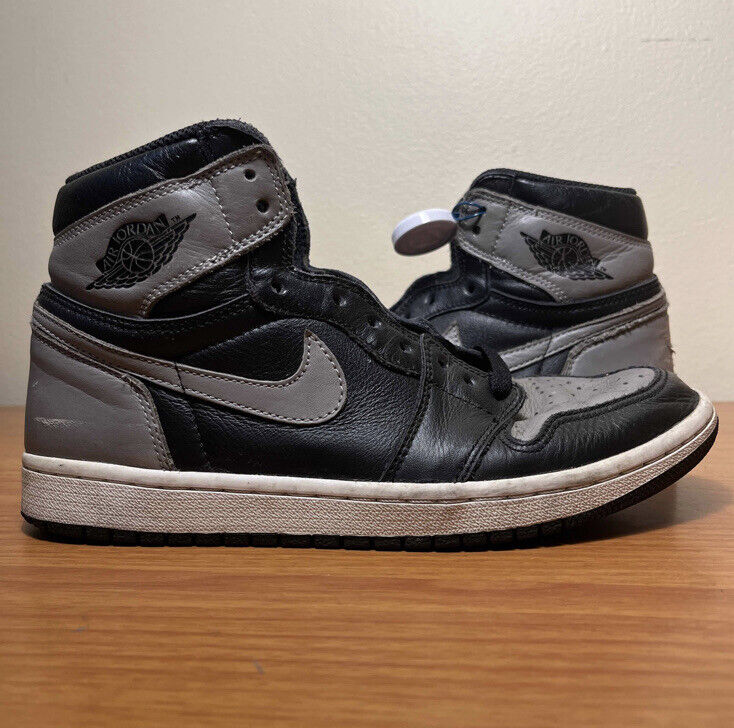 Nike Air Jordan 1 Retro High OG Shadow 2018 Grey Size 8 Nike Air Jordan 1 Retro High OG Shadow 2018 Grey Size 8