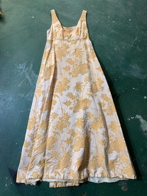 Vintage 1950s Velvet Embossed Floral Pattern Peach Gown Pleated Eveningwear