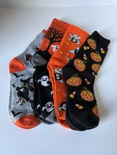 4 Pairs Of Child Halloween Socks Size 8-9 Each Sock Has A Different Scene