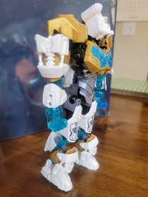 LEGO BIONICLE: Kopaka-Master of Ice (70788) Incomplete