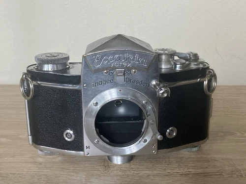 Exakta Varex VX Ihagee Dresden 35mm Film Camera Body & Prism Shutter Works READ
