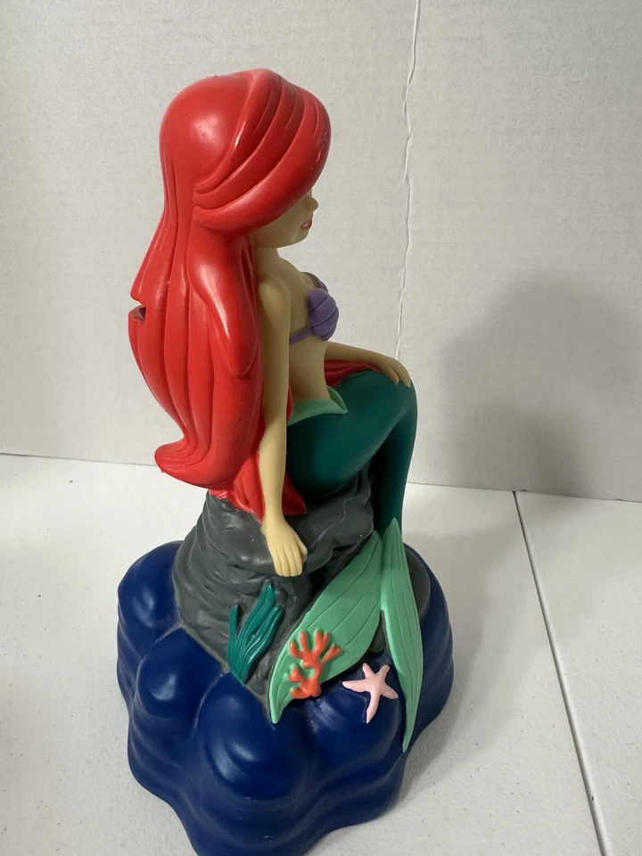 Estatuilla de princesa sirena vintage Ariel Disney 9" alcancía con enchufe Foto 4 de 4