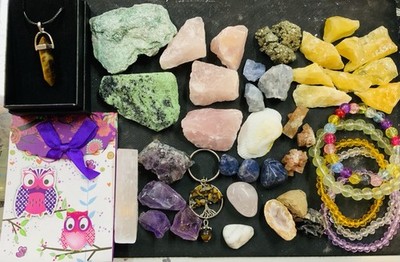 SCHÖNER RESTPOSTEN KRISTALL MÄDCHEN MINERALIEN SPIRITUELLES KONVOLUT GESCHENKSET #G9