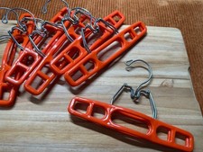 Lot 6 Vtg Metal Orange Plastic Pant Skirt Hangers MCM Retro 70s 60s Clip Latch