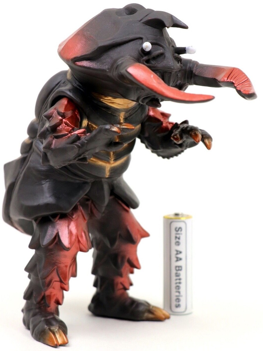 Ultra Monster Ultraman Kaiju DX GOGUE ANTLAR Sofvi H165mm