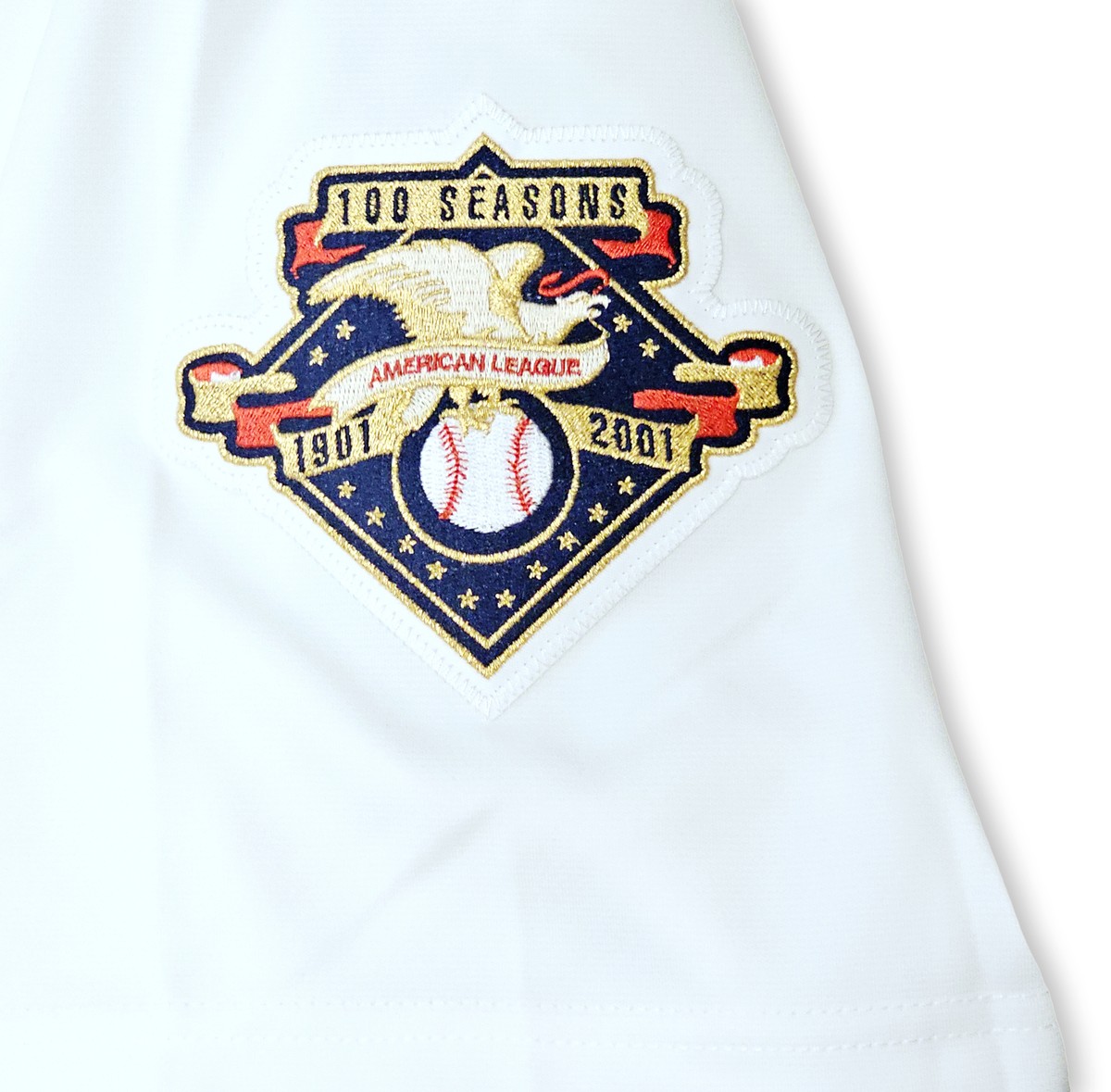 MARINERS ICHIRO SUZUKI AUTOGRAPHED WHITE AUTHENTIC M&N 2001 MARINERS ICHIRO SUZUKI AUTOGRAPHED WHITE AUTHENTIC M&N 2001