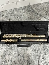 Gemeinhardt 2SP Silver Plated Flute w/ Case And Cleaning Rod FREE SHIPPING
