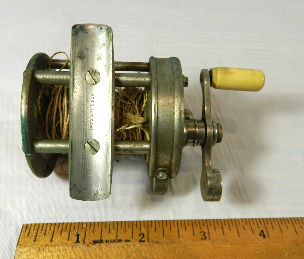 Vtg James Heddon's Sons Fishing Reel 325 Antique Heddon USA Parts