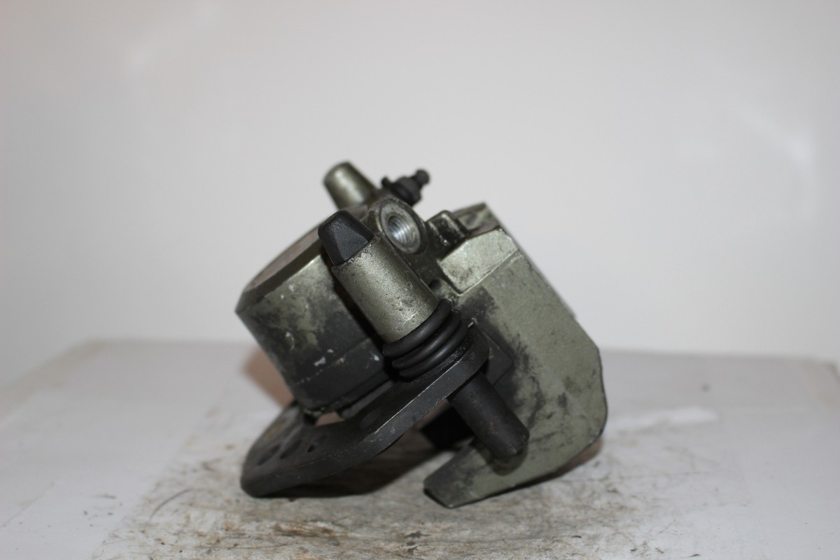 きゃぽ リアキャリパーサポート ブラック (2POT 84mmピッチ＆STD径) ZX-14R 12