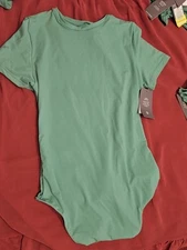 NWT Women's Luxury Collection 4-Way Stretch Short Sleeve Bodysuit - Auden Med