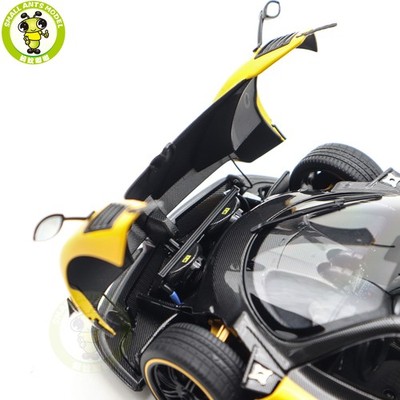 1/18 PAGANI ZONDA Cinque Roadster 2009 Yellow Almost Real Diecast