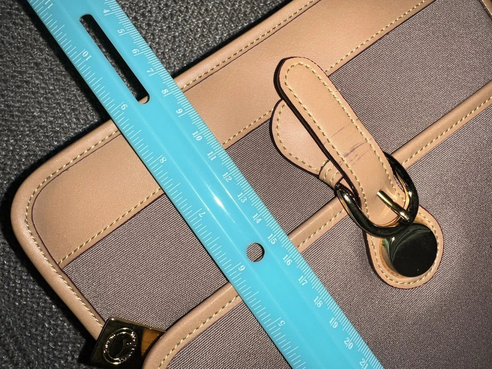 Dooney & Bourke borsa a mano vintage in tela e pelle tortora (nuova)