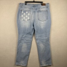 Judy Blue Boyfriend Star Pocket Jeans Women  s Sz 22W 40x30 Distressed Light Wash