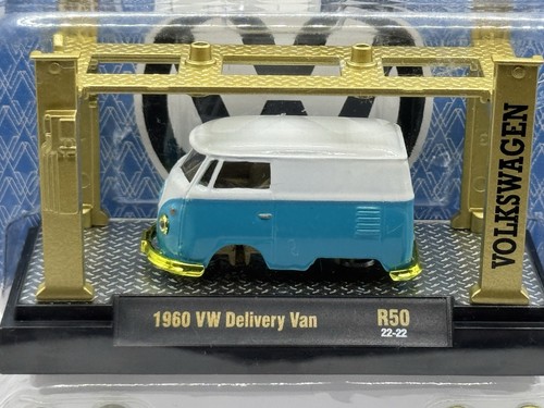 M2 Machines 1960 VW Delivery Van w/ Lift, Parts and Tools -1:64 Diecast Car - Picture 2 of 4