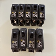 SQUARE D 15 amp 120/240v breakers loose-NO BOX lot of 9
