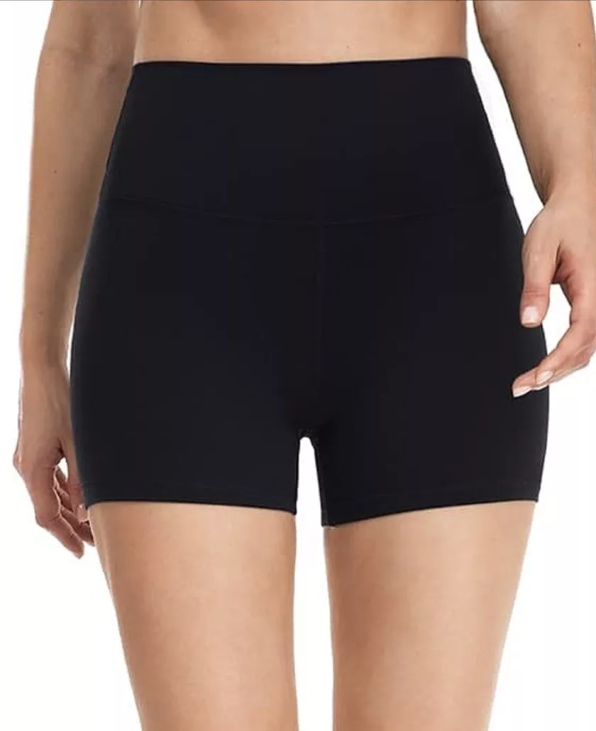 HeyNuts Essential Yoga Shorts 4'' Biker Shorts