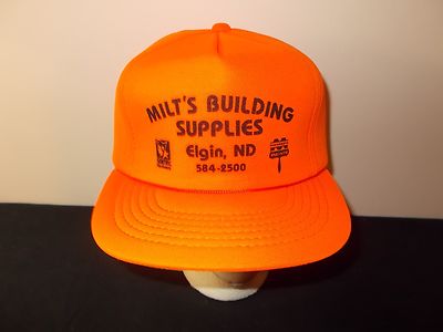VTG-1980s Milts Building Sentry Hardware North Dakota Jagd Orange Hut sku17