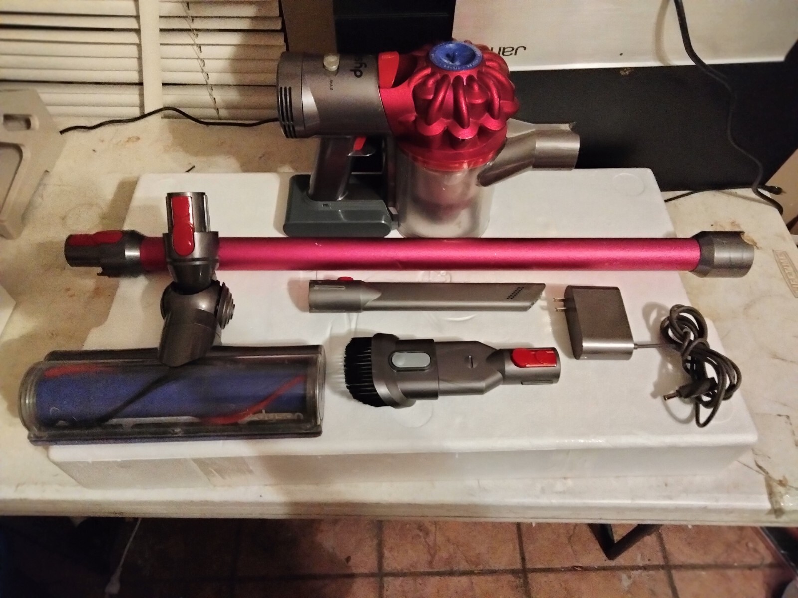 Dyson V7 Motorhead Cordless Vacuum eBay