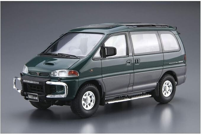 Aoshima 1/24 Scale MITSUBISHI PE8W DELICA Space Gear 1996 Plastic