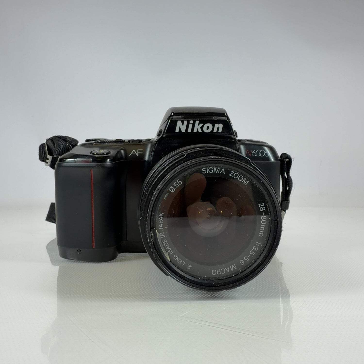 Nikon N6006 vintage camera equipment - eBay listing photo 1