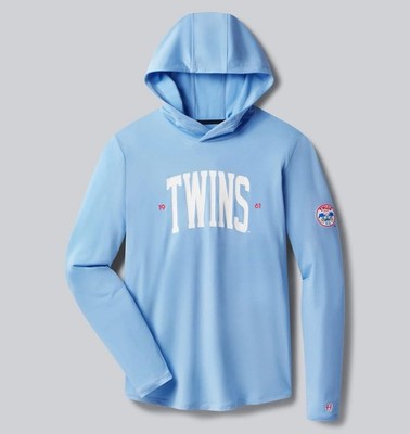 UNRL x Minnesota Twins Ultra Hooded Long Sleeve Light Blue NWT Size L