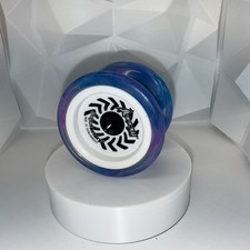 YoYoFactory Arrow Elite YoYo Blue Purple No String