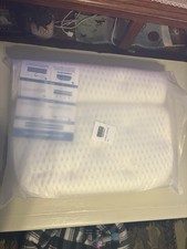 NWT brand new NEVER Used luxury bath pillow.