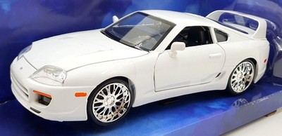 Jada Maßstab 1:24 Diecast 97375 - Brian's Toyota Supra weiß - Fast & Furious