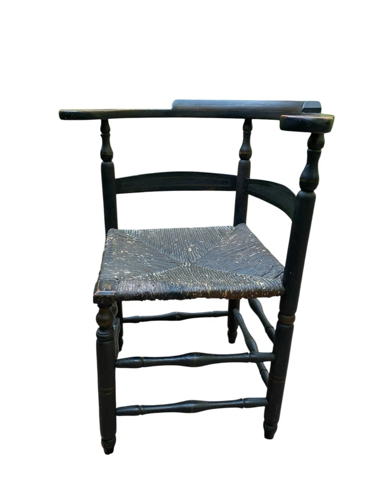 Silla esquinera rotonda de respaldo bajo estadounidense temprana William and Mary del siglo XVIII Foto 3 de 4