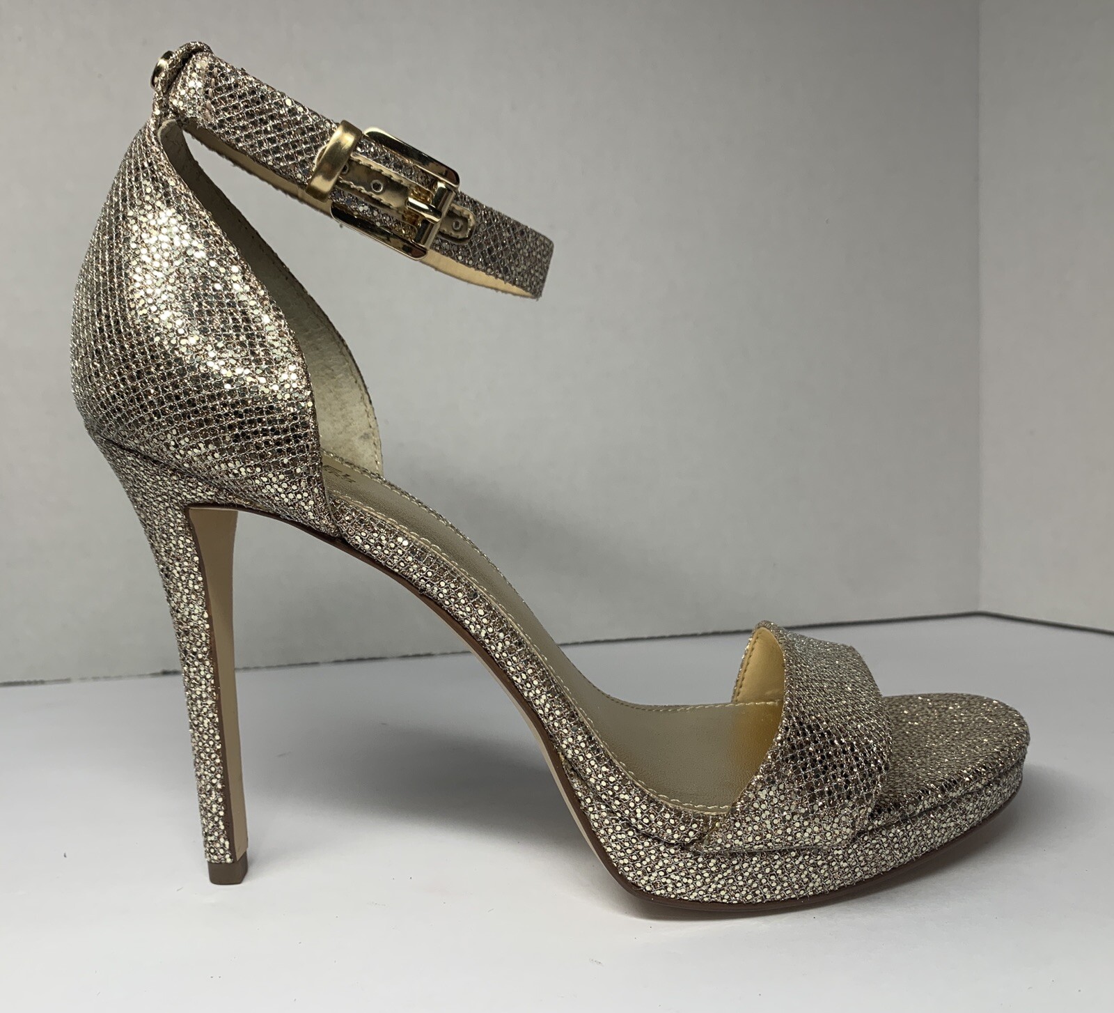 michael kors gold heel shoe
