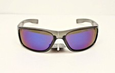 Foster Grant POLARIZED  HD Gray Wrap Hydrophobic Sunglasses 100 UV FS 5 GRY