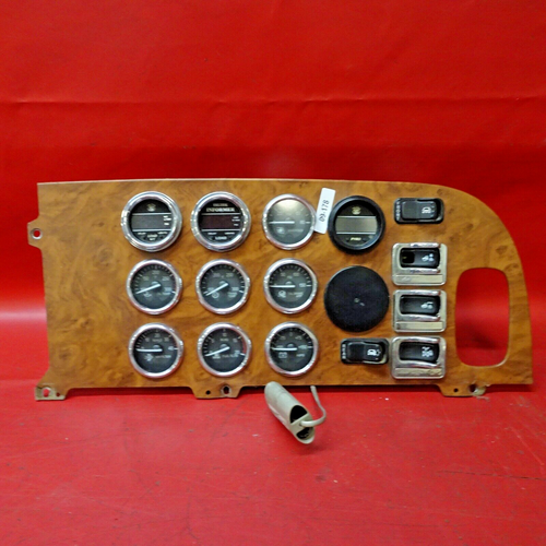 2007 Peterbilt 379 Dash Gauge / Switch Panel Assembly NO RESERVE 09178